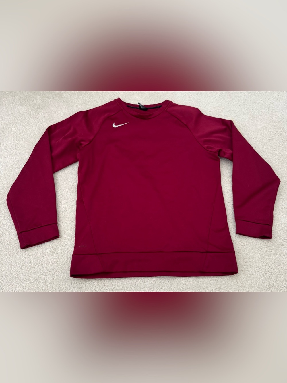 Nike mens Burgundy Long-Sleeve Athletic Sweatshirt